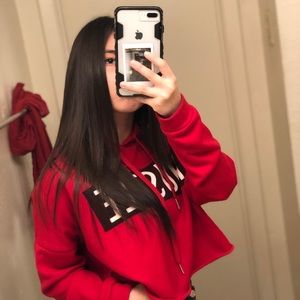 Meet your Posher, Aless